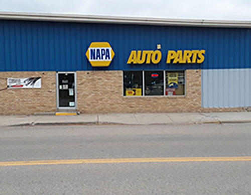 Amsoil synthetic oil at NAPA auto parts Lidgerwood, ND